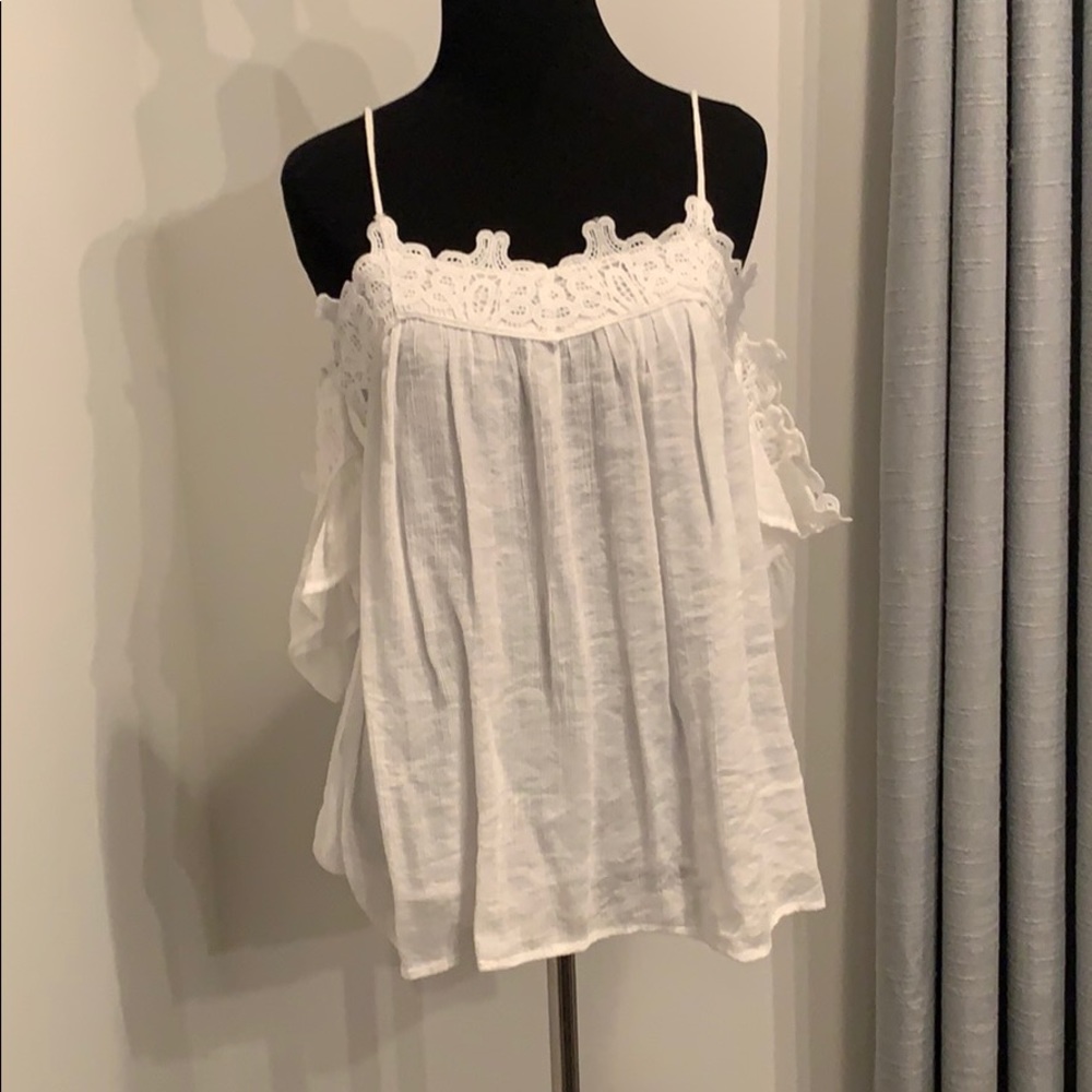 Francesca’s store Blue Rain brand white tank